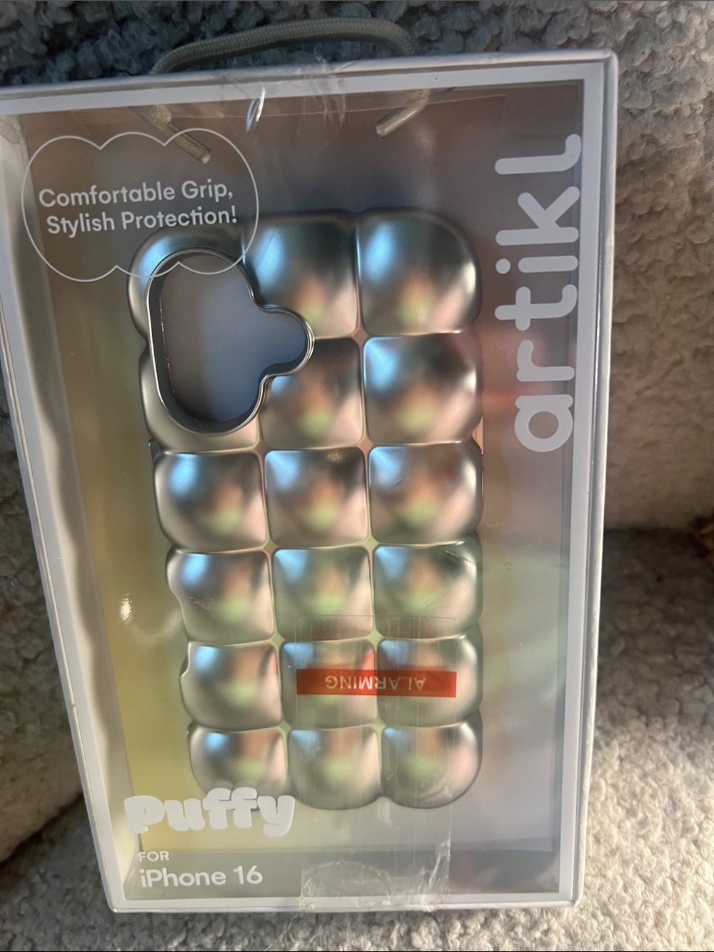 New Puffy  Case for IPhone 16 NWB